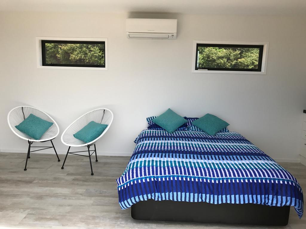 Anzac Bay Studio One Apartment Omiha Exterior photo